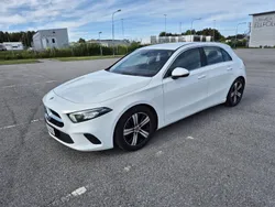 Vit Begagnad 2019 Mercedes A180 Halvkombi | 204 750 kr (Bra pris)