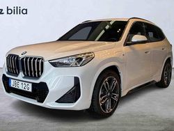 Vit Begagnad 2025 BMW X1 Shadowline SUV | 569 900 kr