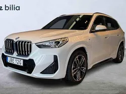 Vit Begagnad 2025 BMW X1 Shadowline SUV | 639 900 kr