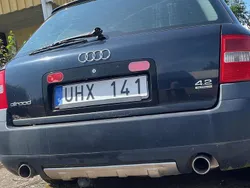 Blå Begagnad 2004 Audi A6 Allroad Kombi | 19 000 kr