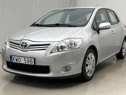 Silver Begagnad 2010 Toyota Auris Plus | 64 000 kr (Marknadspris)