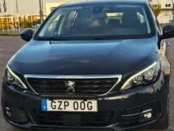 Grå Begagnad 2019 Peugeot 308 Active Halvkombi | 139 000 kr (Bra pris)