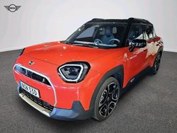 Röd Begagnad 2024 Mini Aceman SUV | 474 900 kr