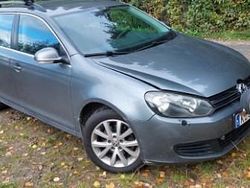Grå Begagnad 2011 VW Golf VI Kombi | 20 000 kr (Lite dyr)