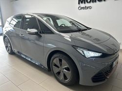 Ljusgrå (vapor grey) Begagnad 2024 Cupra Born Halvkombi | 269 000 kr (Marknadspris)