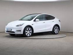 Vit Begagnad 2023 Tesla Model Y Long Range AWD SUV | 385 000 kr (Marknadspris)