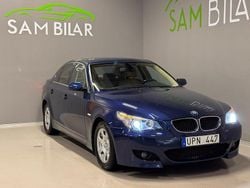 Mörkblå (blå) Begagnad 2004 BMW 525 Sedan | 59 900 kr (Marknadspris)