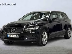 Svart Begagnad 2021 Volvo V60 CC Kombi | 274 900 kr (Lite dyr)