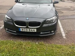 Grå Begagnad 2017 BMW 520 M Sport Kombi | 159 000 kr (Superpris)
