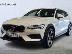 Vit Begagnad 2021 Volvo V60 CC Kombi | 339 900 kr (Dyr)