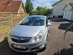 Grå Begagnad 2008 Opel Corsa Halvkombi | 22 000 kr (Marknadspris)