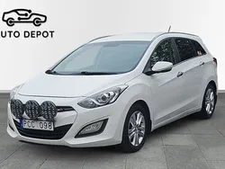 Vit Begagnad 2013 Hyundai i30 Kombi | 59 000 kr (Marknadspris)