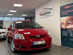 Röd Begagnad 2008 Toyota Auris Halvkombi | 54 900 kr (Marknadspris)