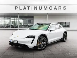 Vit Begagnad 2021 Porsche Taycan Turbo S Cross Turismo Sedan | 1 129 000 kr