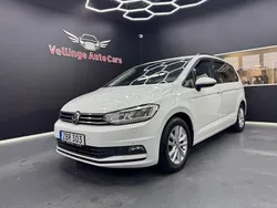 Vit Begagnad 2017 VW Touran Minibuss | 129 900 kr (Marknadspris)