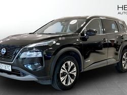 Svart (black) Begagnad 2023 Nissan X-Trail N-Connecta SUV | 279 900 kr