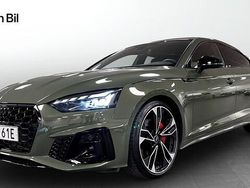 Distriktgrön metalli Begagnad 2024 Audi A5 Sportback S-Line Halvkombi | 514 900 kr (Dyr)