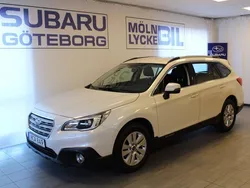 Vit Begagnad 2016 Subaru Outback SUV | 144 900 kr (Bra pris)