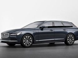 Mörkblå Ny 2024 Volvo V90 Core Kombi | 504 000 kr (Bra pris)