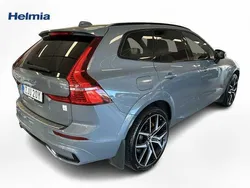 Grå Begagnad 2022 Volvo XC60 SUV | 459 900 kr (Marknadspris)