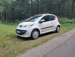 Vit Begagnad 2008 Peugeot 107 Halvkombi | 16 500 kr (Marknadspris)