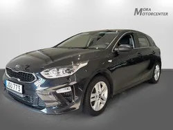 Svart Begagnad 2018 Kia Ceed Halvkombi | 99 000 kr (Dyr)