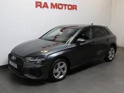 Grå Begagnad 2021 Audi A3 Sportback e-tron S-Line Sedan | 319 800 kr (Marknadspris)