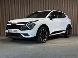 Vit Begagnad 2022 Kia Sportage 3 SUV | 359 900 kr (Marknadspris)