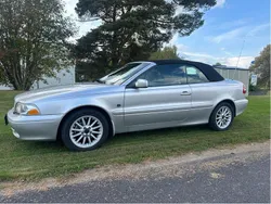 Grå Begagnad 2000 Volvo C70 Cab | 104 000 kr (Marknadspris)