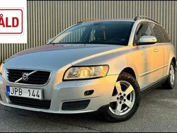 Ljusgrå Begagnad 2009 Volvo V50 Kinetic Kombi | 28 900 kr (Bra pris)