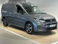 Grå (indiumgrå metallic) Begagnad 2024 VW Caddy Maxi Minibuss | 349 900 kr (Lite dyr)