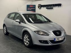 Silver Begagnad 2009 Seat Leon Style Halvkombi | 39 900 kr