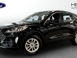 Svart (black) Begagnad 2022 Ford Kuga Titanium SUV | 244 900 kr (Marknadspris)