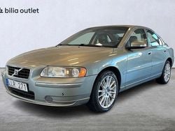 Ljusgrön (lgrön) Begagnad 2006 Volvo S60 Sedan | 49 900 kr (Dyr)