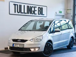 Grå Begagnad 2010 Ford Galaxy Trend Minibuss | 39 900 kr