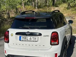 Vit Begagnad 2019 Mini John Cooper Works Countryman SUV | 240 000 kr (Marknadspris)
