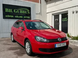 Mörkröd (röd) Begagnad 2011 VW Golf VI Kombi | 49 999 kr (Marknadspris)