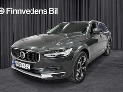 Mörkgrå (grå) Begagnad 2021 Volvo V90 CC SE Kombi | 304 800 kr (Marknadspris)