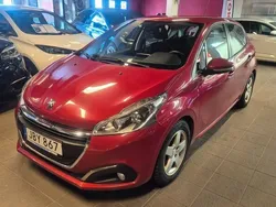 Mörkröd Begagnad 2015 Peugeot 208 Halvkombi | 74 900 kr (Marknadspris)