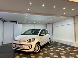 Vit Begagnad 2014 VW up! S Halvkombi | 89 999 kr