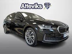 Svart Ny 2025 Skoda Superb LAURIN & KLEMENT Kombi | 550 400 kr (Marknadspris)