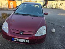 Begagnad 2003 Honda Civic Sedan | 29 000 kr