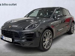 Grå Begagnad 2017 Porsche Macan GTS Sport SUV | 444 000 kr (Marknadspris)