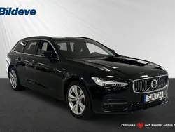 Svart Begagnad 2022 Volvo V90 Core Kombi | 369 900 kr (Lite dyr)