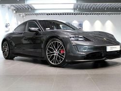 Mörkgrå Begagnad 2020 Porsche Taycan 4S Sedan | 745 000 kr