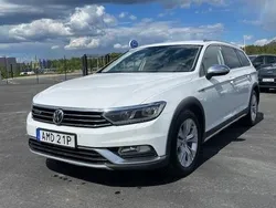 Vit Begagnad 2019 VW Passat Alltrack Kombi | 199 000 kr (Marknadspris)