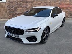 Vit Begagnad 2020 Volvo S90 R-Design Sedan | 375 000 kr (Marknadspris)