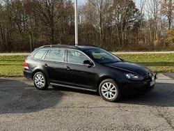 Svart Begagnad 2012 VW Golf VII Kombi | 69 000 kr (Bra pris)