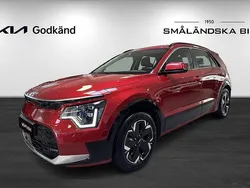 Röd Begagnad 2023 Kia e-Niro 2 SUV | 315 000 kr