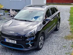 Svart Begagnad 2022 Kia e-Niro 2 SUV | 215 000 kr (Bra pris)